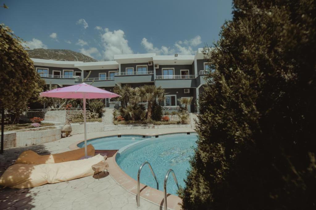 Nonna'S Boutique Hotel Dhërmi Exteriör bild